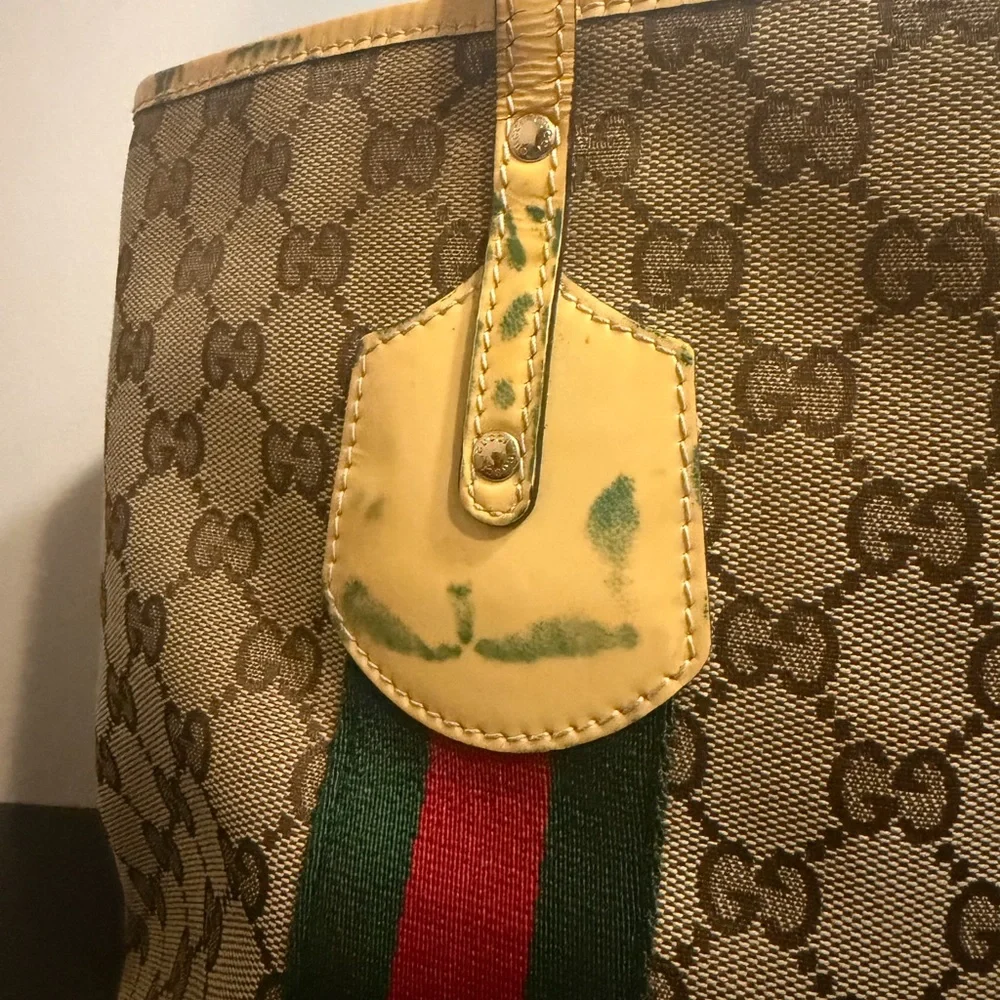 Gucci Beige Tote with Yellow and Green-Red Stripes - Picture 5 of 9